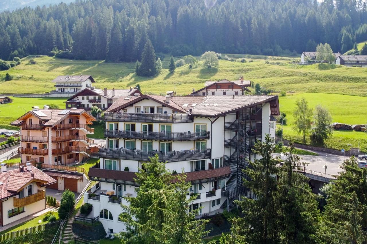 Hotel Fanes Suite & Spa 莫埃纳 外观 照片