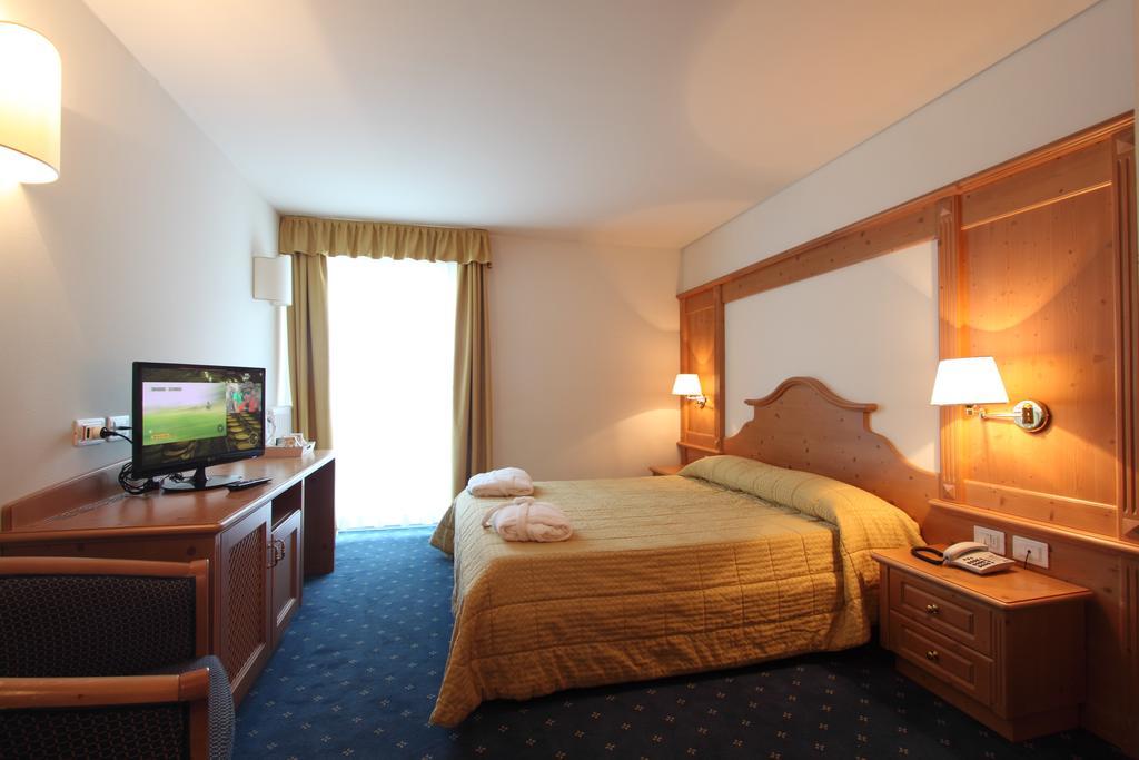 Hotel Fanes Suite & Spa 莫埃纳 外观 照片