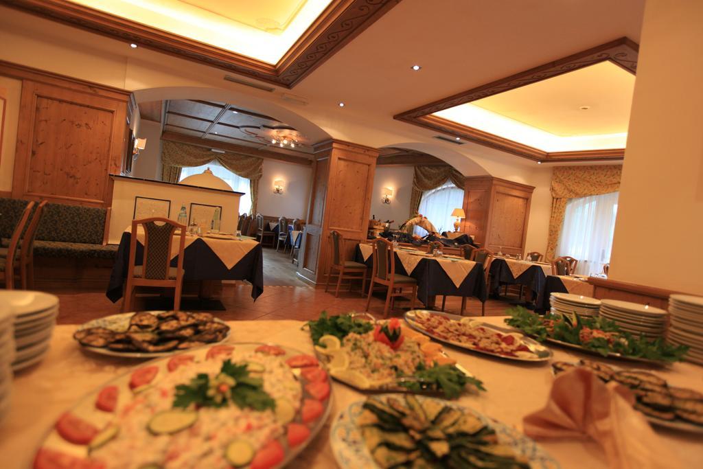 Hotel Fanes Suite & Spa 莫埃纳 外观 照片